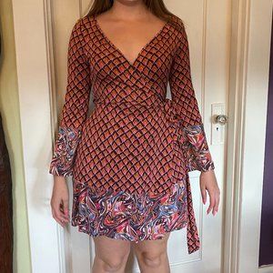 DVF wrap mini-dress silk sz 10